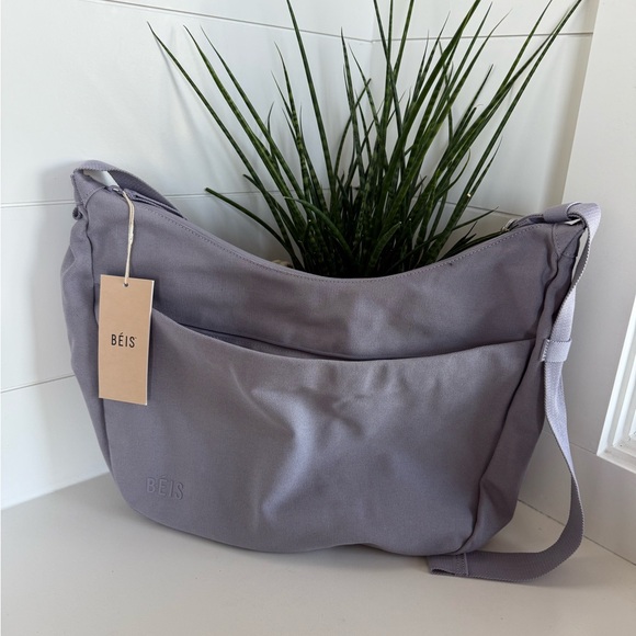 BEIS Handbags - NWT BEIS The Carryall Crossbody - Lavender